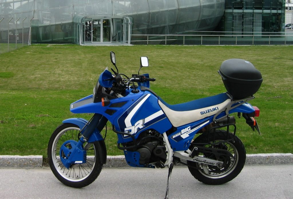 Suzuki DR 800 big