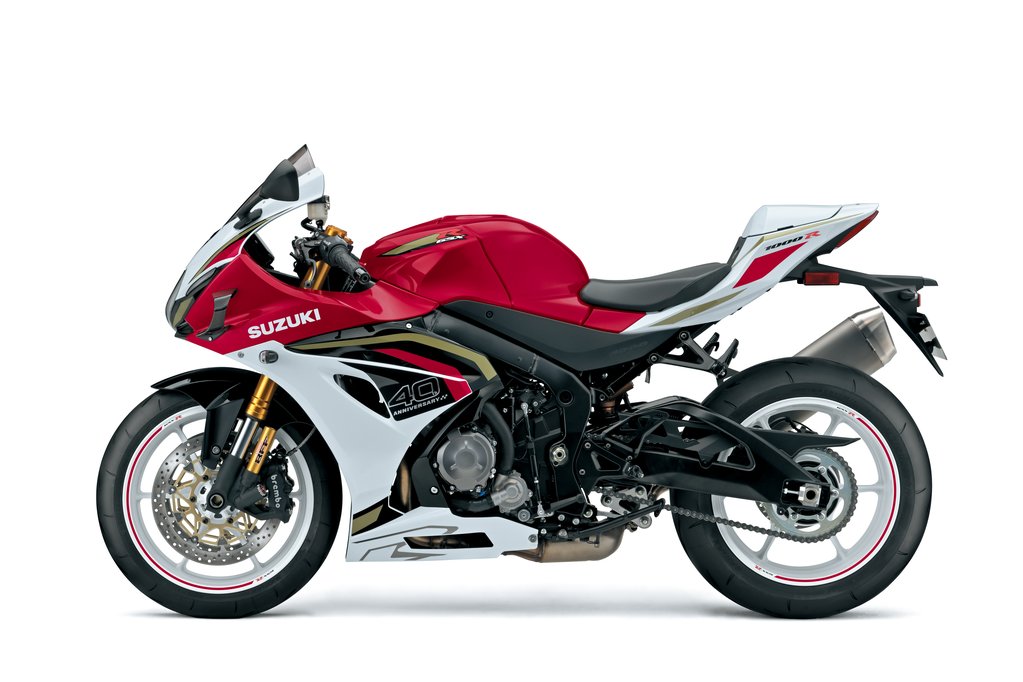 gsx-r 1000r red 2025 left view